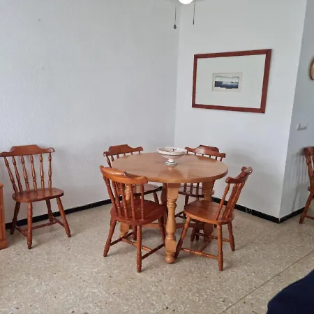Leo Apartment